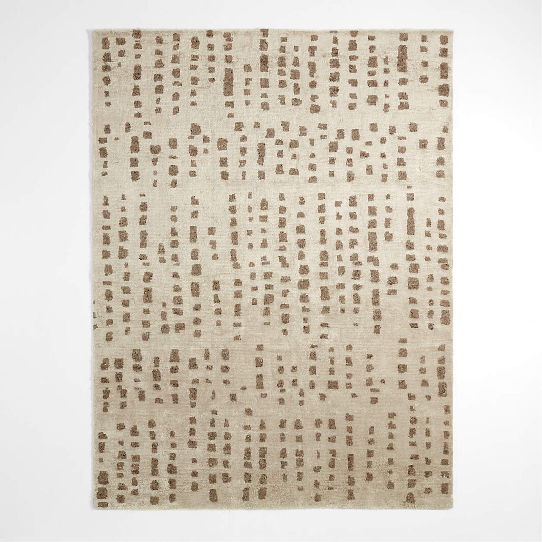 The TADART textured Wool-Blend Hand-Knotted Area Rug